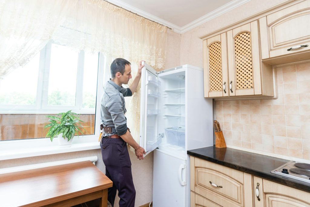 refrigerator repair